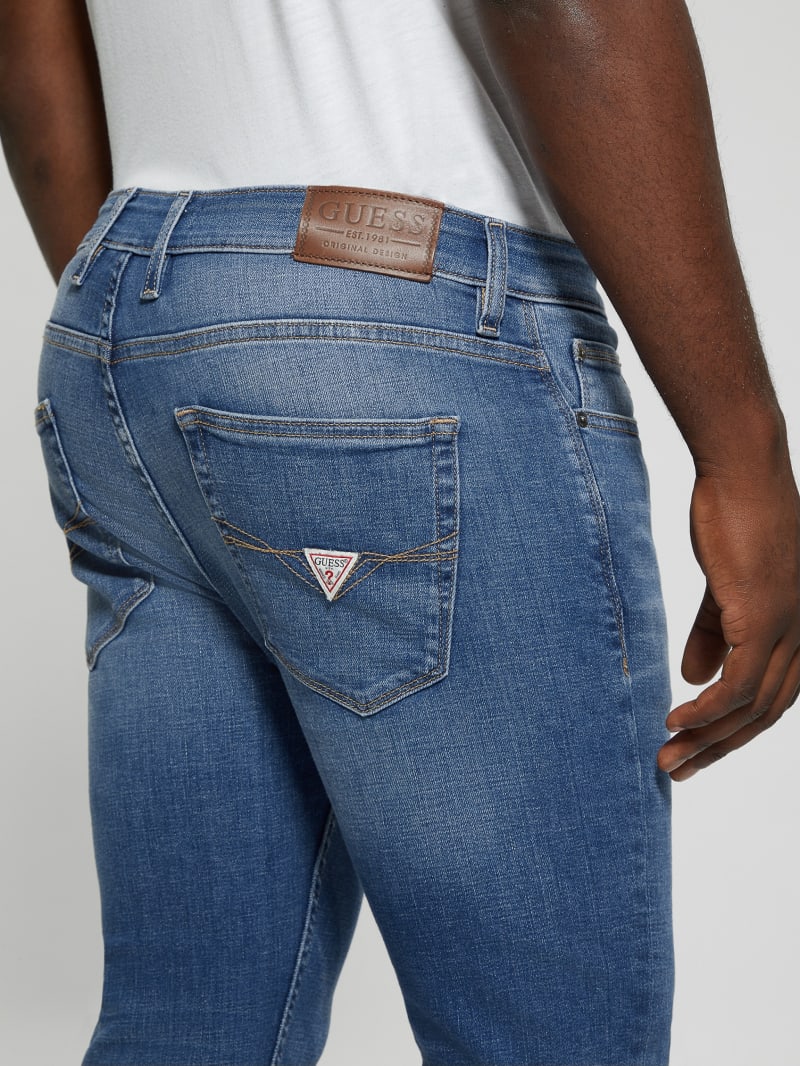 Guess Eco Low-Rise Slim Straight Jeans - Brasco