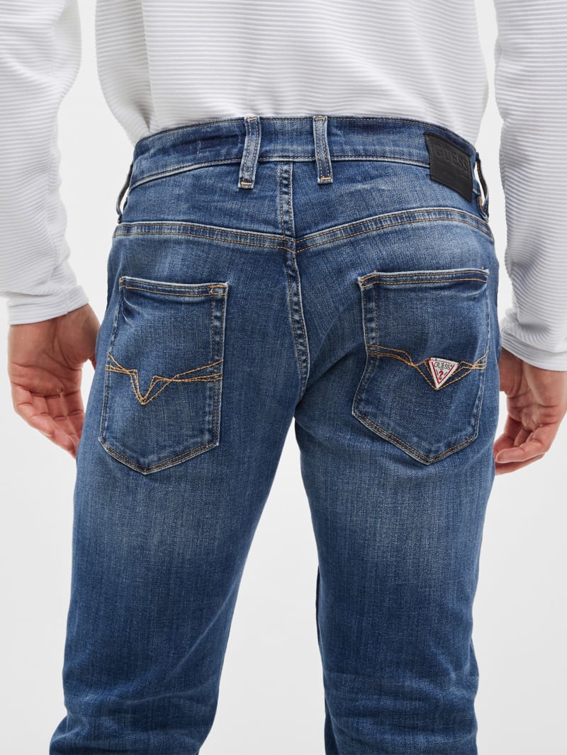 Guess Eco Regular Straight Jeans - Delta Wash