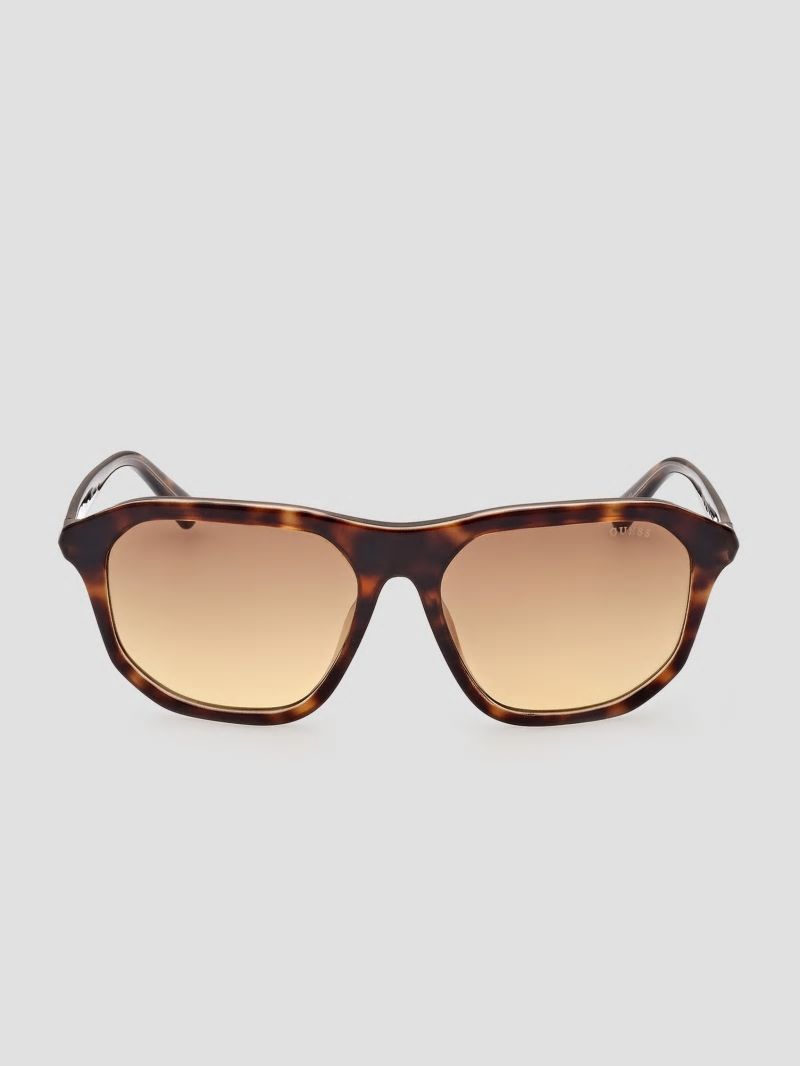 Guess Plastic Navigator Sunglasses - Dark Havana/Gradient Brn