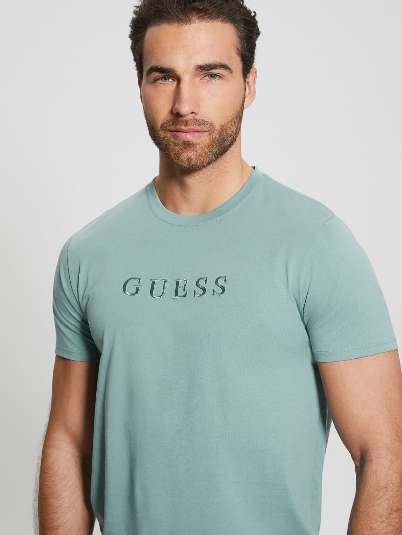Guess Embroidered Logo Tee - Honest Blue